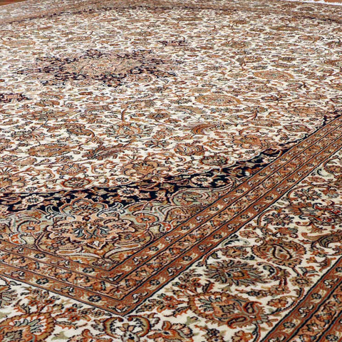 Fine handmade Kashmir silk carpet - 307296