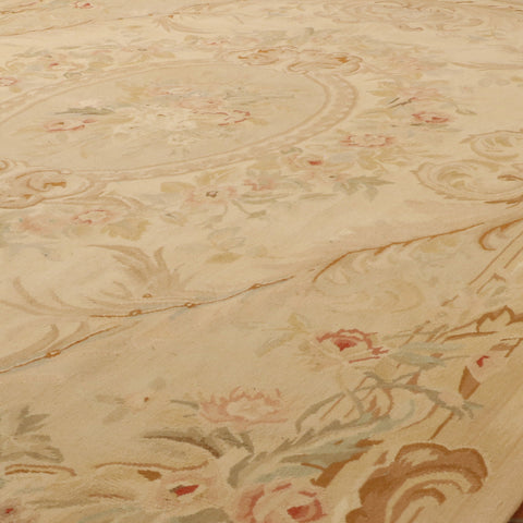 Fine handmade Aubusson rug - 307469