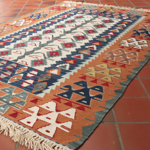 Handmade Fine Turkish Seccade Kilim rug - 309472