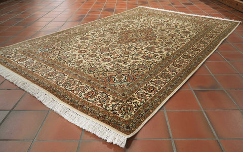 Handmade fine Kashmir silk rug - 309517