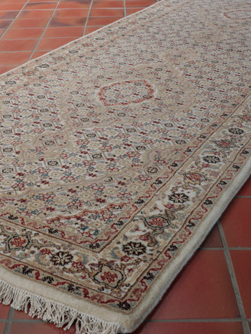 Fine handmade Indian Tabriz runner - 285122