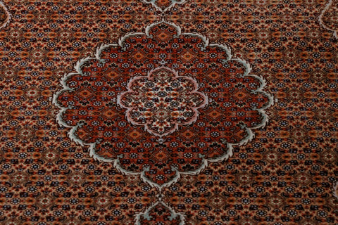 Fine handmade Persian Tabriz rug - 306297