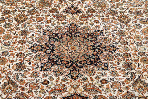 Fine handmade Kashmir silk carpet - 307296