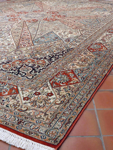 Fine handmade Kashmir silk carpet - 307298