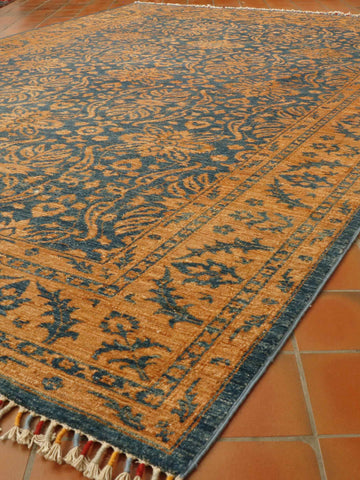 Fine handmade Afghan Suzani carpet - 307491